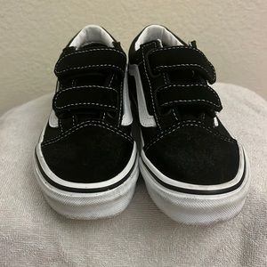 Vans kids, Velcro, black and white shoes